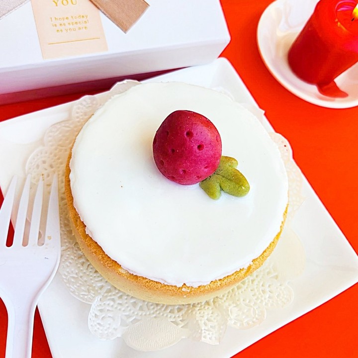 담무 딸기치즈 케이크