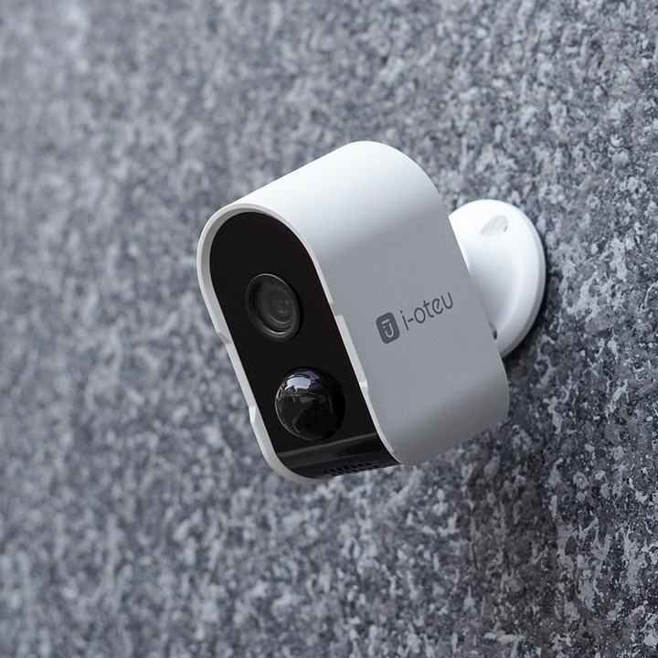 아이오트 스마트 무선카메라 S6 화이트