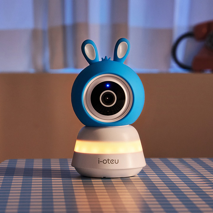 아이오트 스마트 홈카메라 라이트