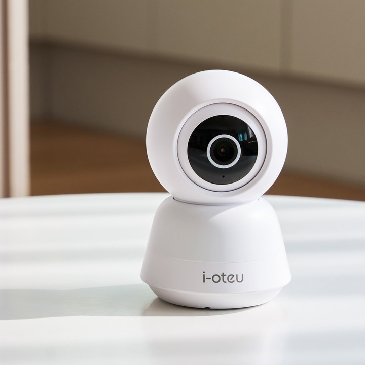 아이오트 스마트 홈카메라 라이트